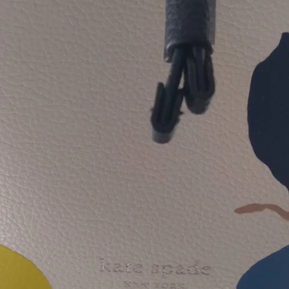 NWOT Kate Spade 'Eva'  w-a matching scarf! crossbody bucket tote multi-colors - Picture 5 of 11